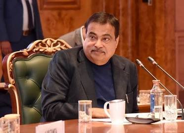 J&K BJP Chief Sat Sharma Meets Nitin Gadkari, Seeks Major Road Infrastructure Push and Landslide Solutions