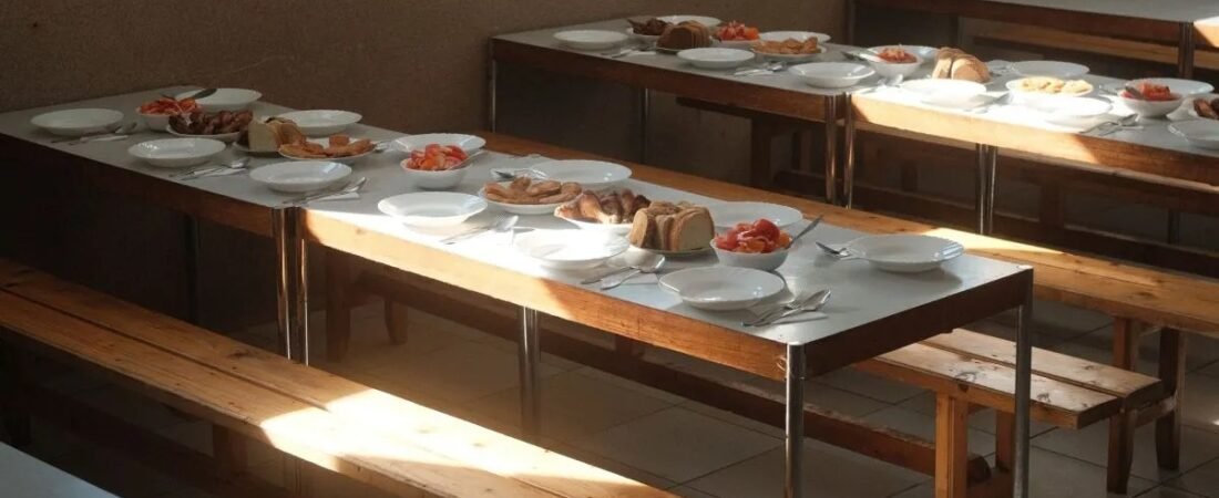 75 Students Fall Ill Due to Suspected Food Poisoning at Surat Boarding School