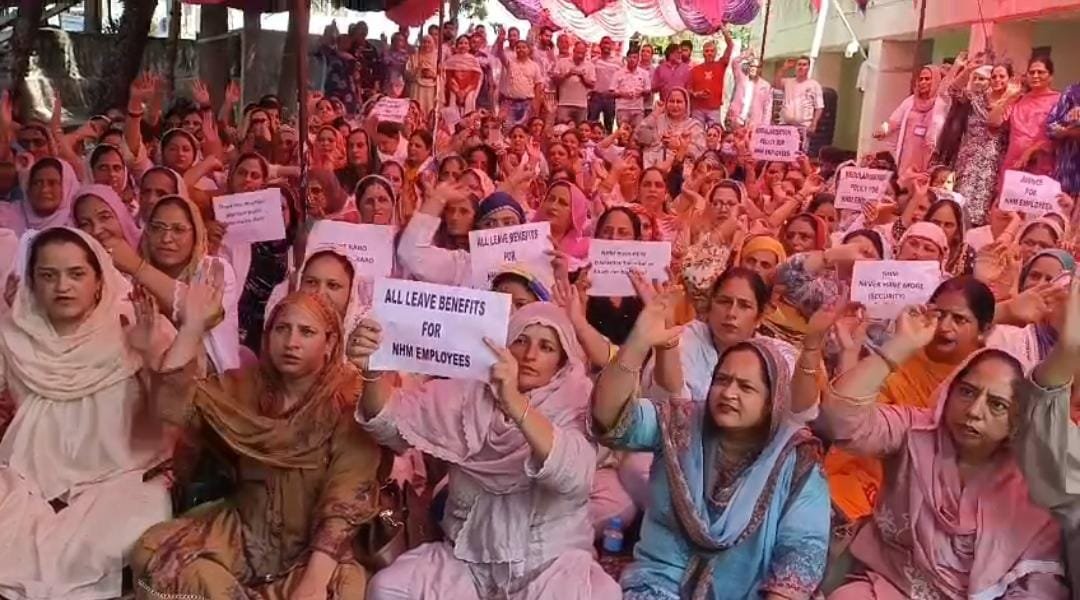NHM Employees Continue Strike in J&K Despite Health Minister’s Warning