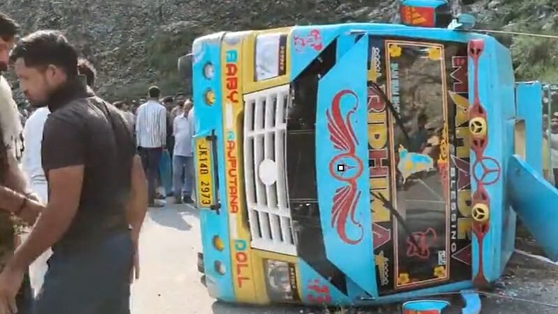 Two Dead, Five Injured as Passenger Minibus Overturns in J&K’s Reasi District