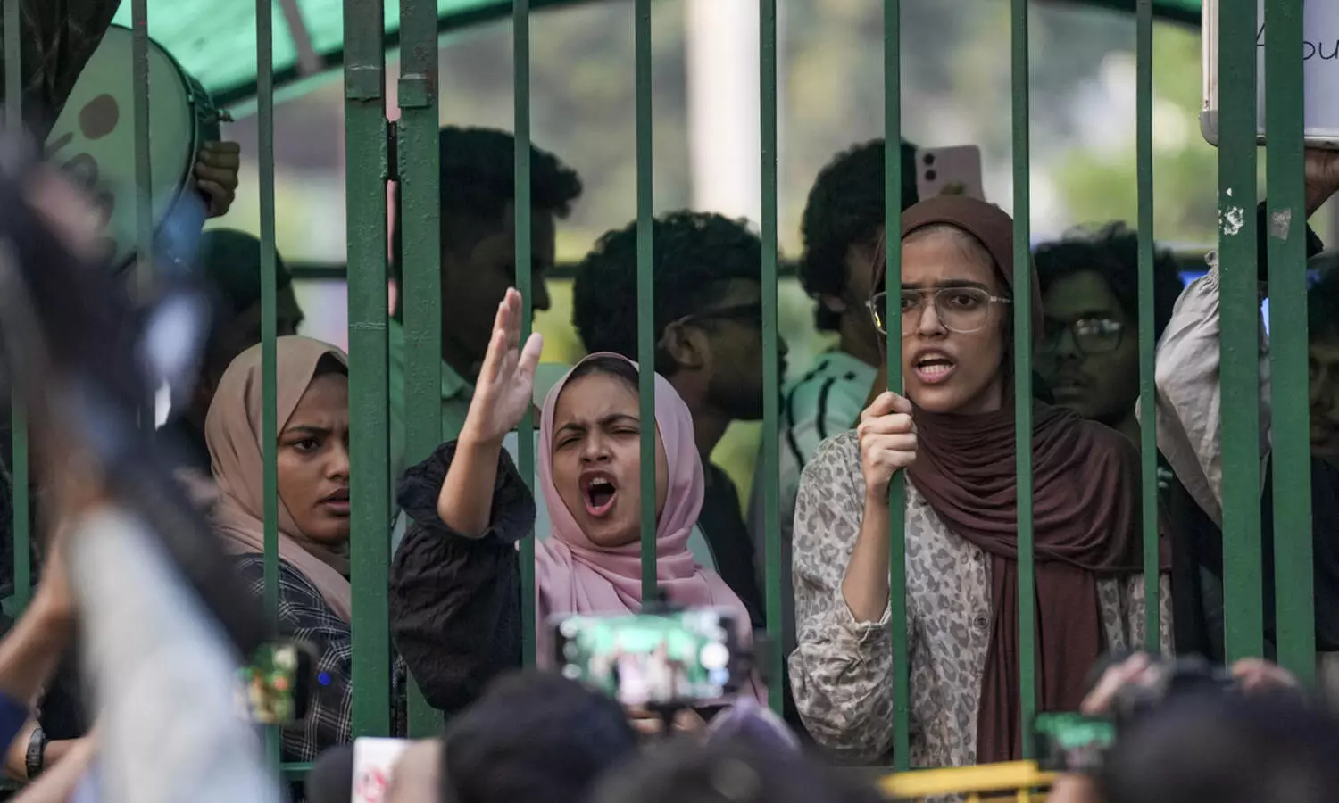 Jamia Students Continue Stir for 17th Day Over Student Union Elections; Varsity Alleges Property Damage