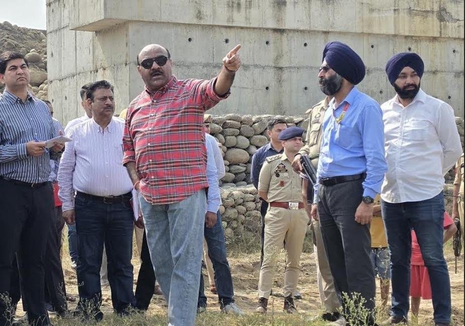 Deputy CM Surinder Choudhary Inspects PMGSY Bridges in Samba, Demands Time-Bound Completion