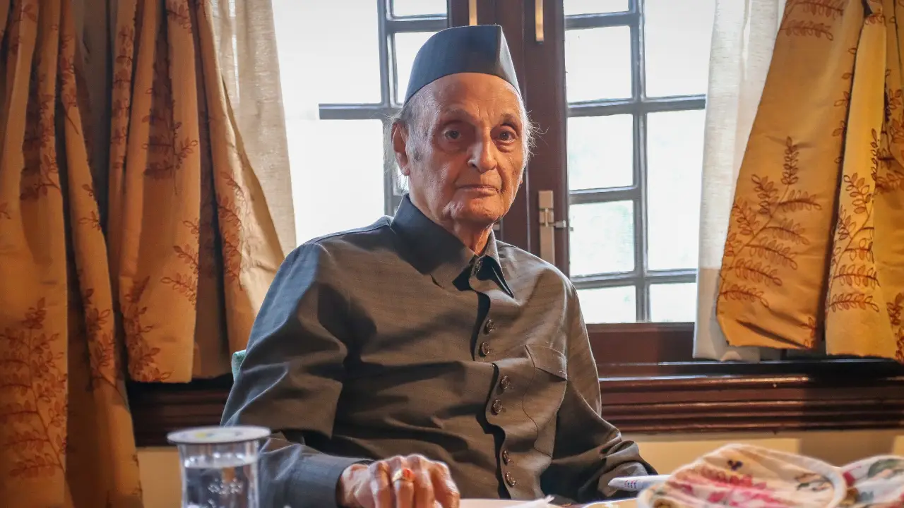 Dr. Karan Singh Calls Upon Dogras to Continue Strengthening the Country; Remembers Maharaja Gulab Singh