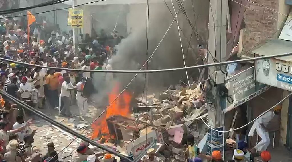 Punjab Murder Fallout: Accused Arrested as Mob Torches Store in Mansa; State-Wide Bandh Called on Oct 15